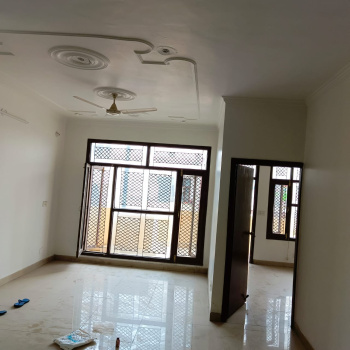 4 BHK Flats & Apartments for Sale in Patiala Road Patiala Road, Zirakpur (250 Sq. Yards)