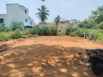 Plot situated back side of Jagan matha church very close to Madurai - Trichy NH
