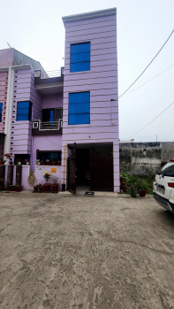 3 BHK Flats & Apartments for Sale in Rudrapur Udham, Udham Singh Nagar (900 Sq.ft.)