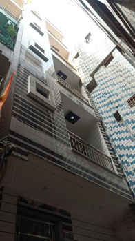 Builder Floor for Sale in Shakarpur, Delhi (75 Sq. Yards)