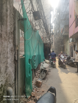 Builder Floor for Sale in Mandawali, Delhi (80 Sq. Yards)