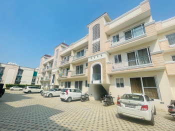 Flats & Apartments for Sale in Kharar Landran Road, Mohali (1075 Sq.ft.)