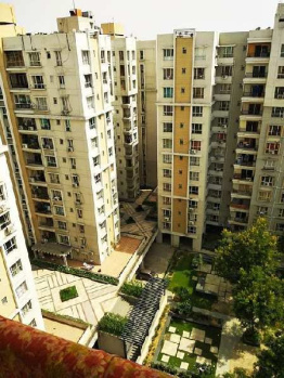 2bhk 1132 sqft flat avl for rent on 12th floor with parking @ Rs 27000