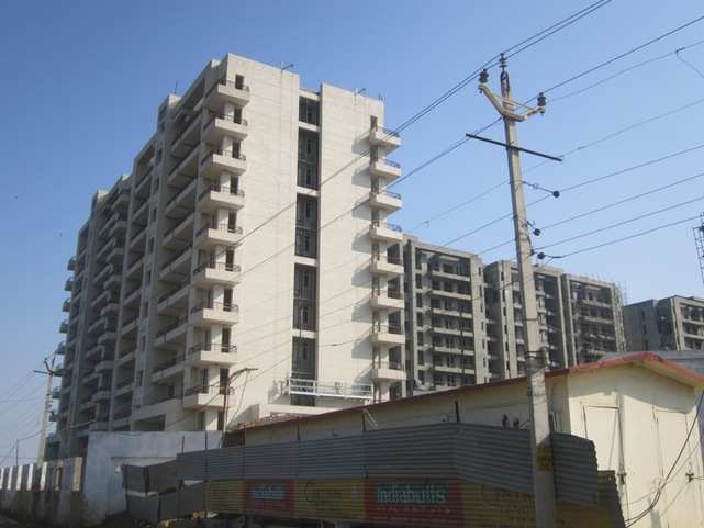 2 BHK Flat for Sale in Sector 103, Gurgaon