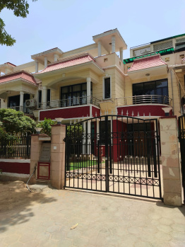 9 BHK Individual Houses for Sale in Sushant Lok Phase I, Gurgaon (360 Sq. Yards)