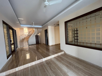 5 BHK Builder Floor for Sale in Westend, Delhi (600 Sq. Yards)