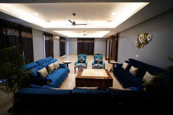 5 BHK Builder Floor for Sale in Block A, Anand Niketan, Delhi (600 Sq. Yards)