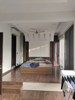 5 BHK Builder Floor for Sale in Block A, Vasant Vihar, Delhi (600 Sq. Yards)