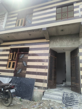 650 SQFT, furnished one and half floor house Sale In Mansarovar Park NH-24 Ghaziabad