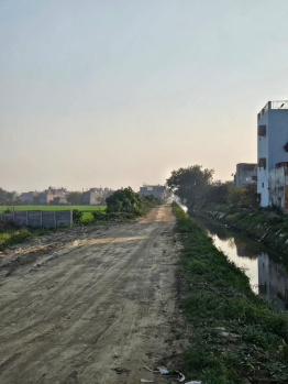 Property for sale in Dadri Road, Greater Noida