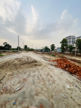 On Highway Plot For Sale In Ghaziabad