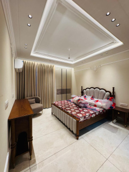 Property for sale in Ambala Highway, Zirakpur