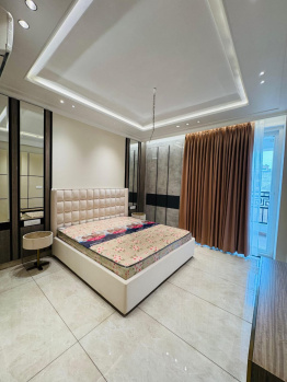 Property for sale in Ambala Highway, Zirakpur