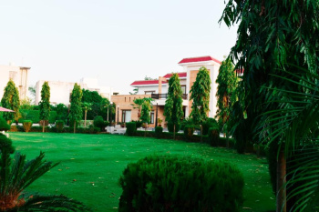 5 BHK Farm House for Sale in Fatehpur Beri, Delhi (1 Acre)
