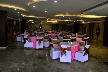 12000 Sq.ft. Hotel & Restaurant for Sale in Vibhuti Khand, Lucknow