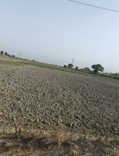 9500 Sq. Yards Industrial Land / Plot For Sale In Sadarpur, Ghaziabad