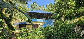 2 Acre Farm  with guest house in Attappadi