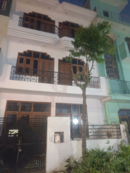 60 meter 3.floor available for sale in delta 1 greater Noida
