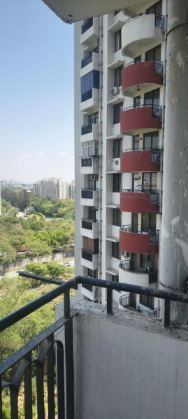 1970 SQFIT Flat Available For Sale