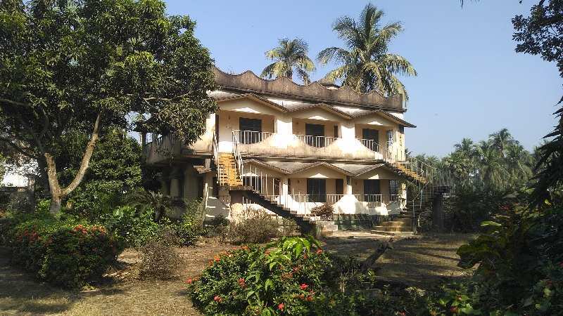 110 Katha Farmhouse For Sale on D.H. Road, Sarisha, South 24 Parganas