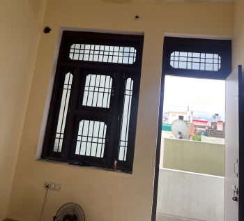 2bhk resale flat at prime location jhotwara running rent is 10000