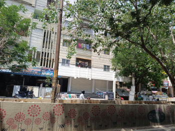 Showrooms for Sale in KPHB 5th Phase, Hyderabad (2500 Sq.ft.)