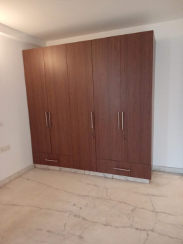 Builder Floor for Sale in Block B, Safdarjung Enclave, Delhi (500 Sq. Yards)