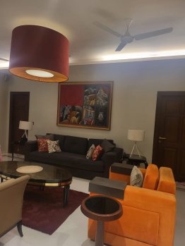 Office Space for Rent in South Extension, Delhi (1800 Sq.ft.)