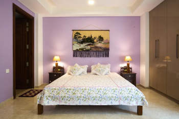 Showrooms for Rent in South Extension, Delhi (2000 Sq.ft.)