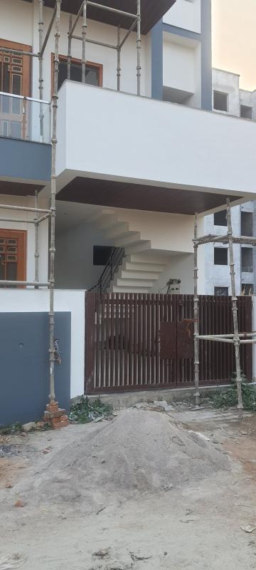 3 BHK Individual Houses For Sale In Sultanpur Road, Lucknow (3000 Sq.ft.)