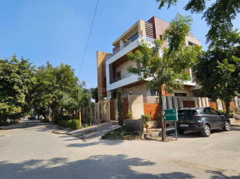 Residential Plot for Sale in Sector 131, Noida (153 Sq. Yards)