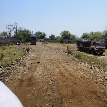 Butibori MIDC mein ke godown hai bahut badhiya location kya hai Reliance