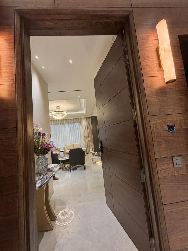 Apartment sale in Airport Road Zirakpur