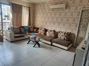 2 BHK Flats & Apartments for Sale in Ambala Highway, Zirakpur (945 Sq.ft.)