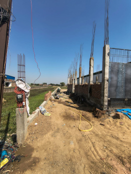 Commercial Lands /Inst. Land for Sale in Mahuli, Patna (2400 Sq.ft.)