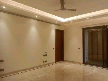 3 BHK BUILDER FLOOR LIFT N PARKING MANY MANY OPTIONS  FOR MORE INFORMATION  CALL/TEXT ME ON  9654096580 THIS NO.