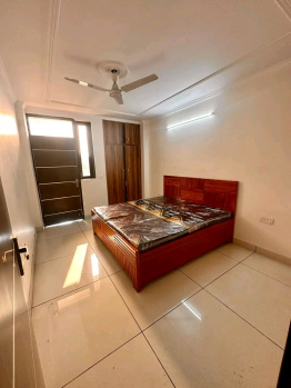 1 BHK FULLY FURNISHED BUILDER FLOOR NEAR BY METRO STATION