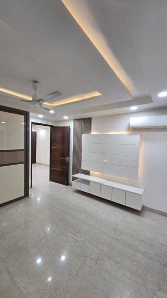 550 GAJ KOTHI FOR SALE PRIME LOCATION CIVIL LINES