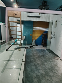 280 Sq.ft. Office Space for Rent in Malad East, Mumbai