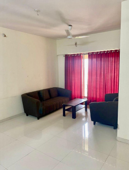 Resale 3 Bhk Unfurnished Flat near Passport office malad east, Price 2.45 Cr Negotiable