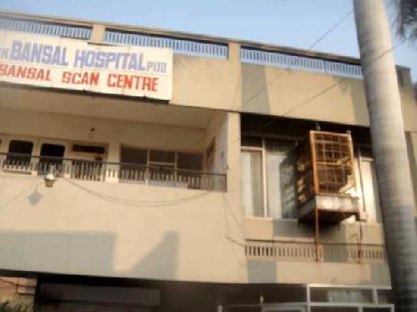 1200 Sq. Yards Factory / Industrial Building for Sale in Mall Road, Hoshiarpur