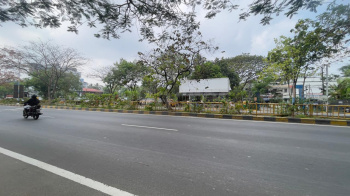 Bypass Frontage Commercial Plot for Sale – 10.5 Cents @ ₹58 Lakh/Cent