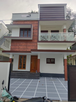 New House for Sale in Puthiyakavu, Tripunithura – Ready to Occupy