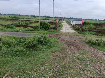 Plot near Kanhauli Gaulamber, Sadisopur Railway station