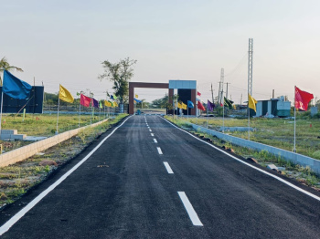 THIRUVALLUR ON ROAD SITE INDIRA MEDICAL COLLEGE 10MINS