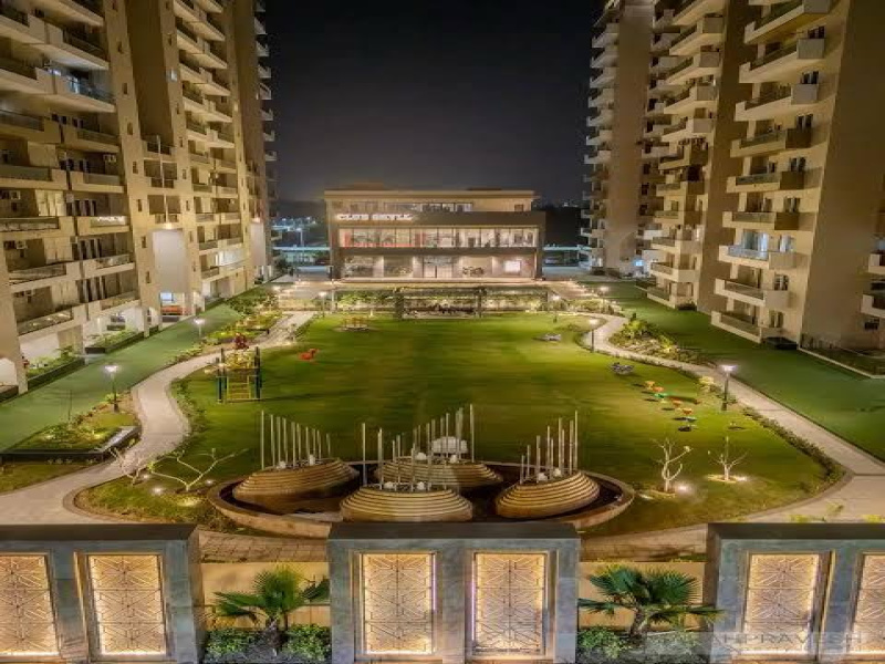 Flats & Apartments for Sale in Airport Road, Zirakpur (1505 Sq.ft.)