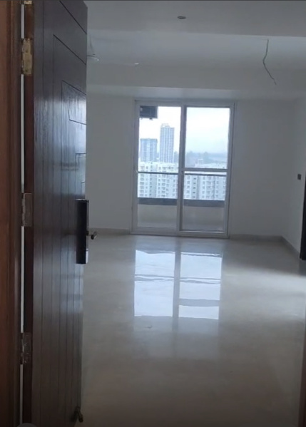 Penthouse for Rent in Airport Road, Zirakpur (4200 Sq.ft.)