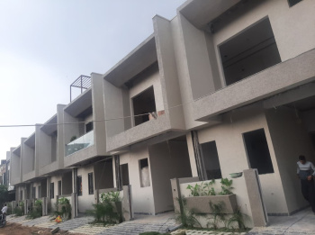 Villa for Sale in Gandhi Path, Jaipur (100 Sq. Yards)