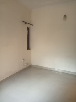 3 BHK Flats & Apartments for Rent in Vasant Kunj, Delhi (2200 Sq.ft.)