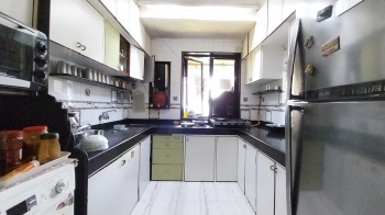 Flats & Apartments for Sale in Goregaon, Mumbai (1563 Sq.ft.)